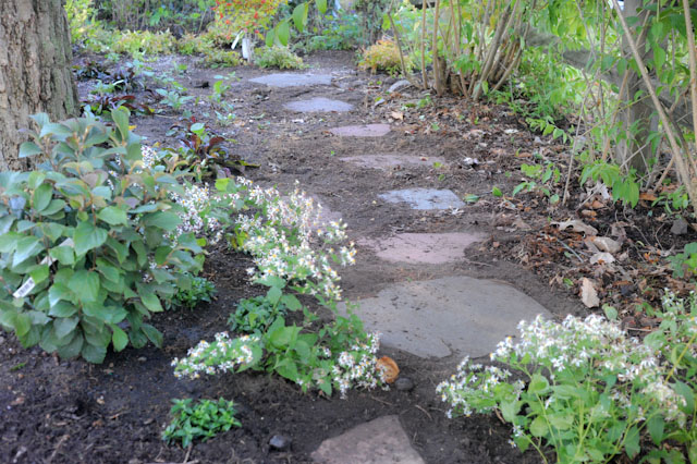 The Lincoln Garden Club's finished project at Station Park.